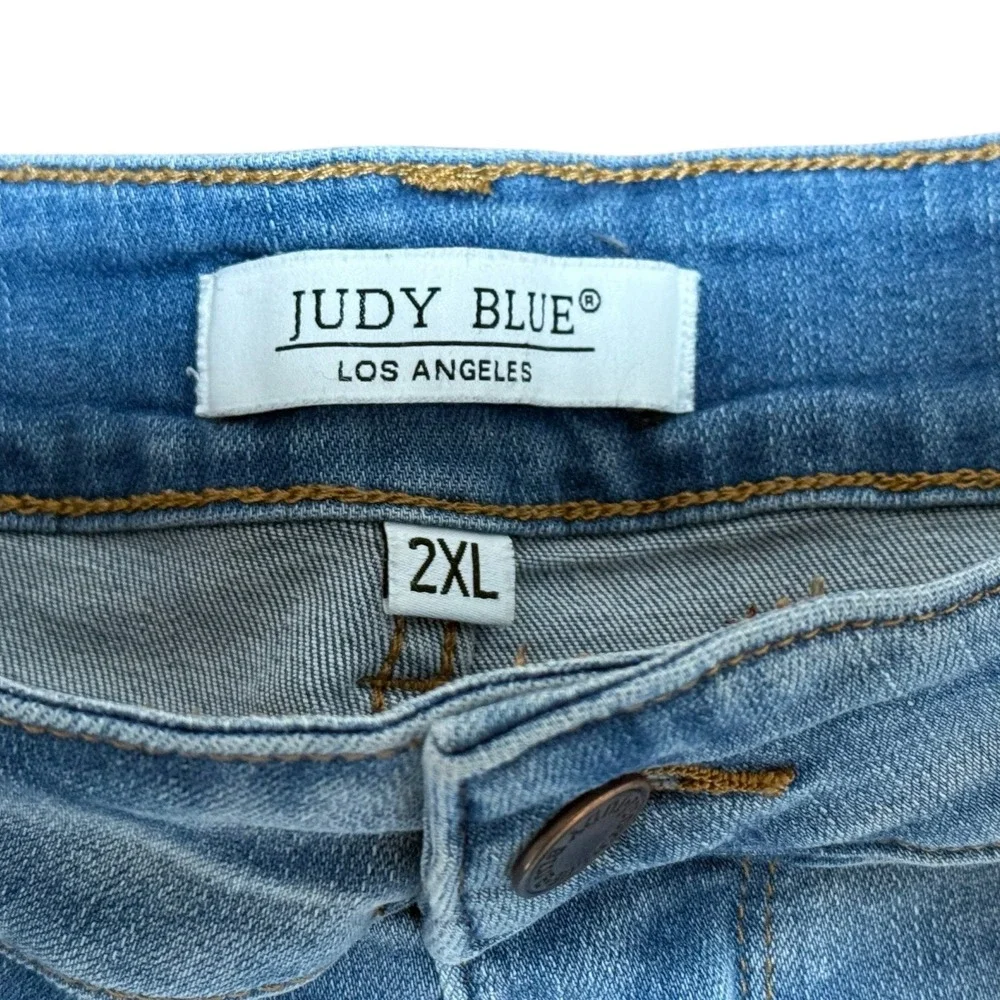 Judy Blue Denim Shorts Womens 2XL Blue Excellent High Rise Cuffed Raw Hem - Picture 3 of 4